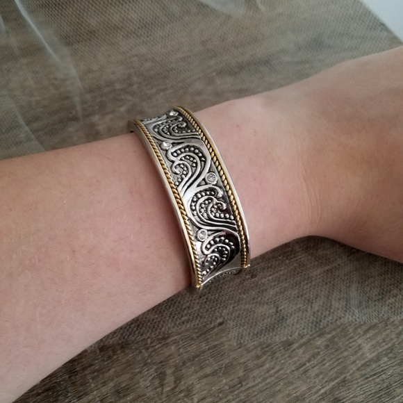 Silver & Gold Cuff Bracelet - Picture 4 of 4